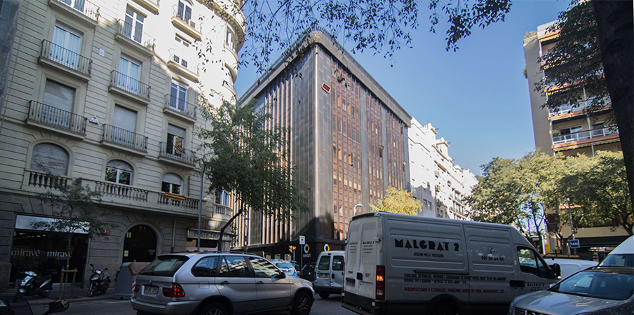 Edificio oficinas Travessera de Gracia 73 -Barcelona-